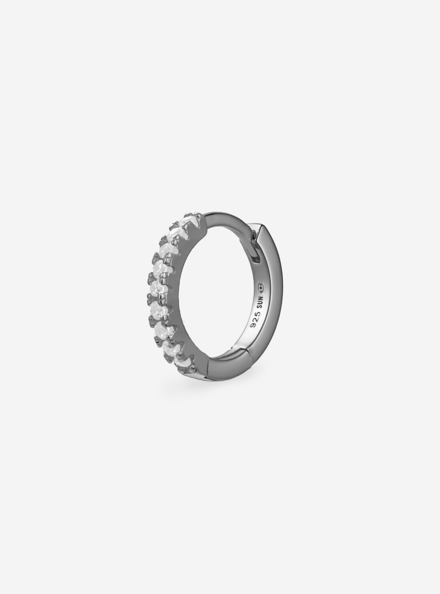 Boucle Pavée 8 mm - Sun Society boucles d'oreille