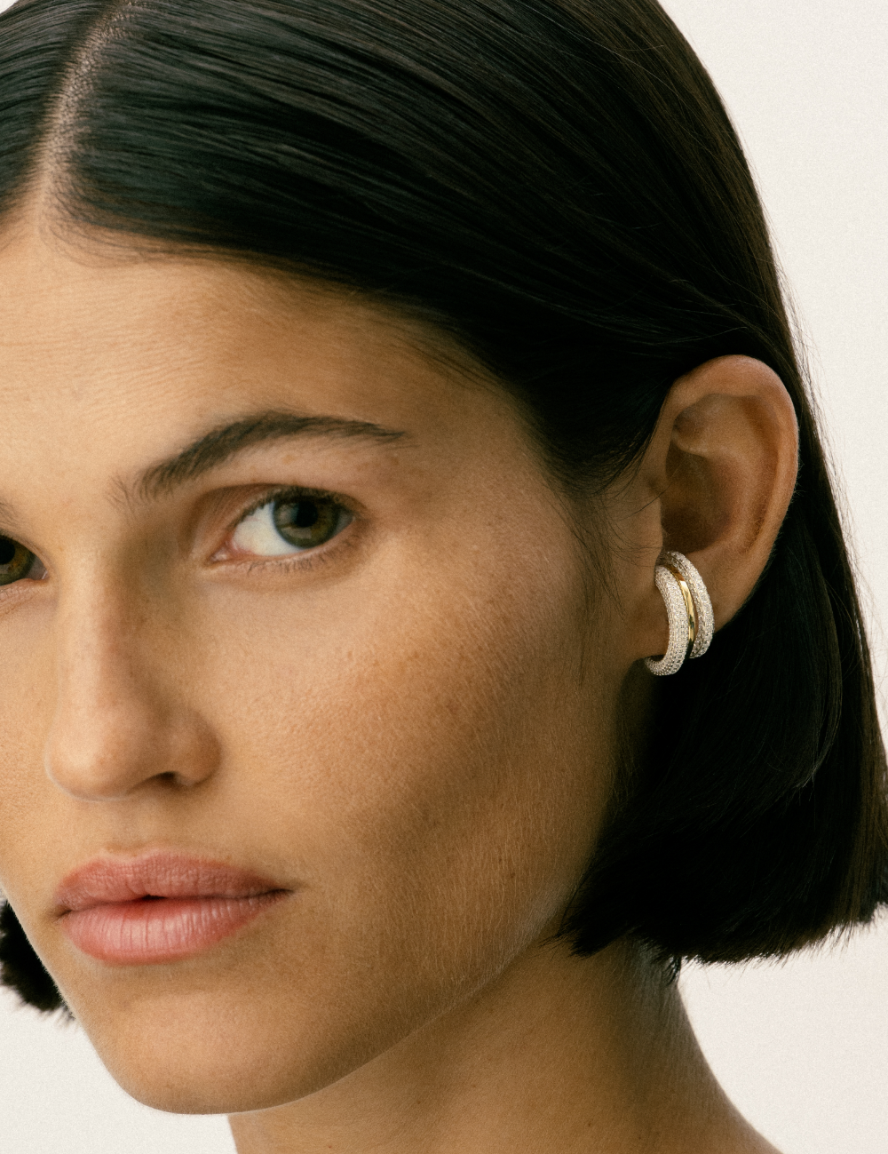 © Ear/Ring .03 - Sun Society 