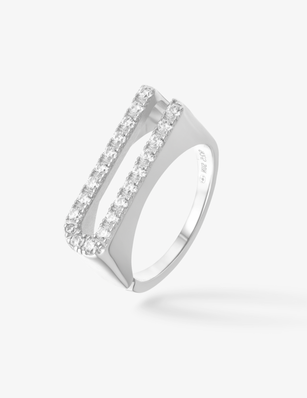 Bague Initial U - Sun Society 